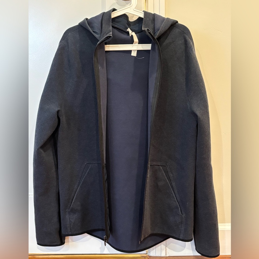 lululemon athletica Men's Navy Zip-Up Sweater